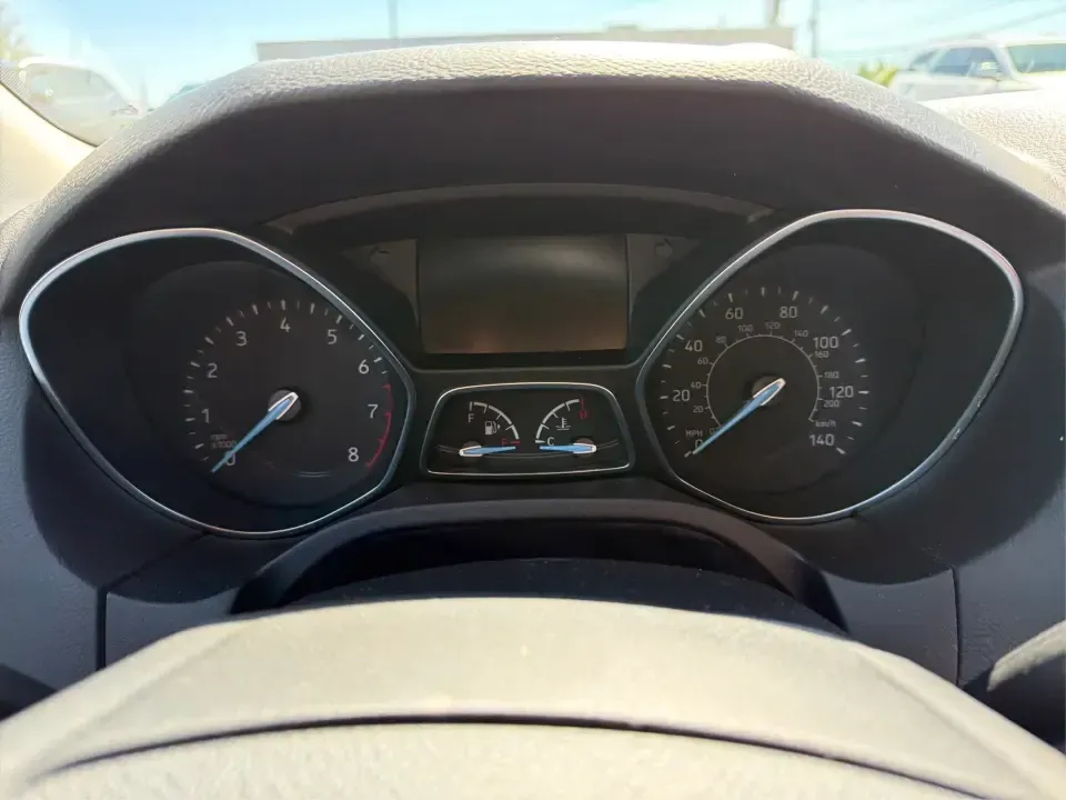 2018 Ford Focus SE (1FADP3FE5JL) with an 1.0L L3 engine, Automatic transmission, located at 1230 East Main St, Xenia, OH, 45385, (937) 908-9800, 39.688026, -83.910172 - Need a smart, budget-friendly commuter that's easy to live with all week and still ready for a spontaneous weekend escape? This 2018 Ford Focus SE sedan in eye-catching Lightning Blue Metallic is a practical pick for daily drives to Dayton, school drop-offs, and quick errands around Xenia-while keep - Photo#15