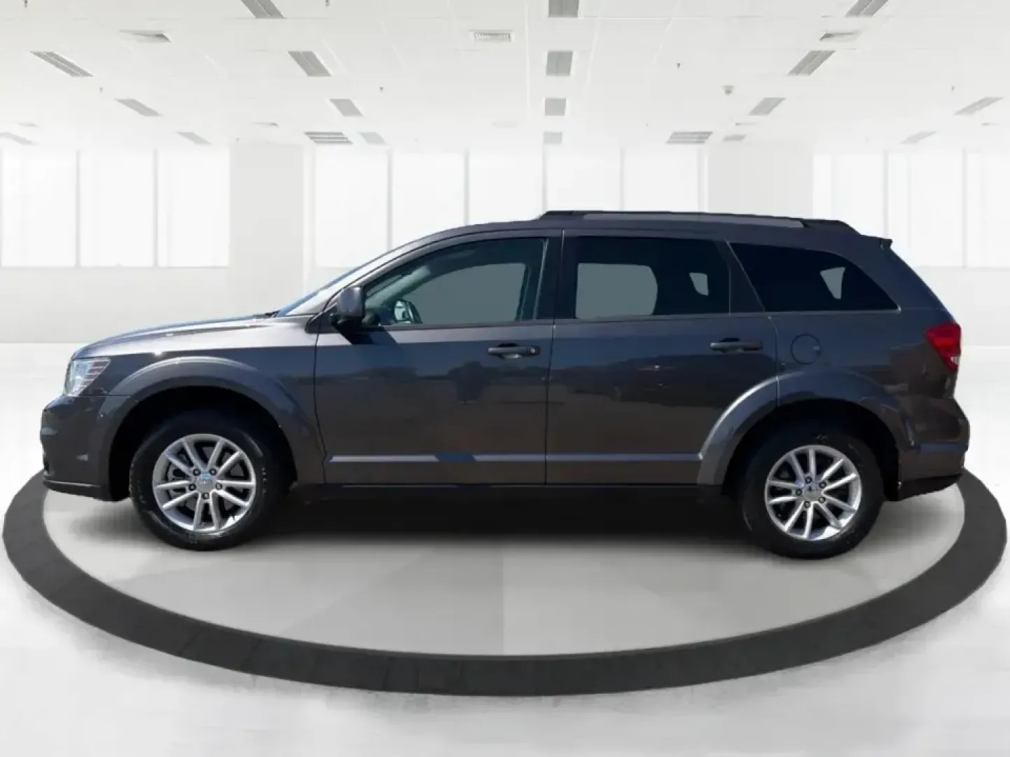 2014 Dodge Journey SXT (3C4PDDBG0ET) with an 3.6L V-6 DOHC engine, 6-Speed Automatic transmission, located at 1099 N County Rd 25A , Troy, OH, 45373, (937) 908-9800, 40.057079, -84.212883 - Pack up the kids, the dog, and the weekend bags-this 2014 Dodge Journey SXT is the kind of SUV that makes everyday life in Troy easier and spontaneous road trips feel completely doable. Whether you're tackling school drop-offs, commuting to Dayton, or planning a family day at the Miami County Fairgr - Photo#5