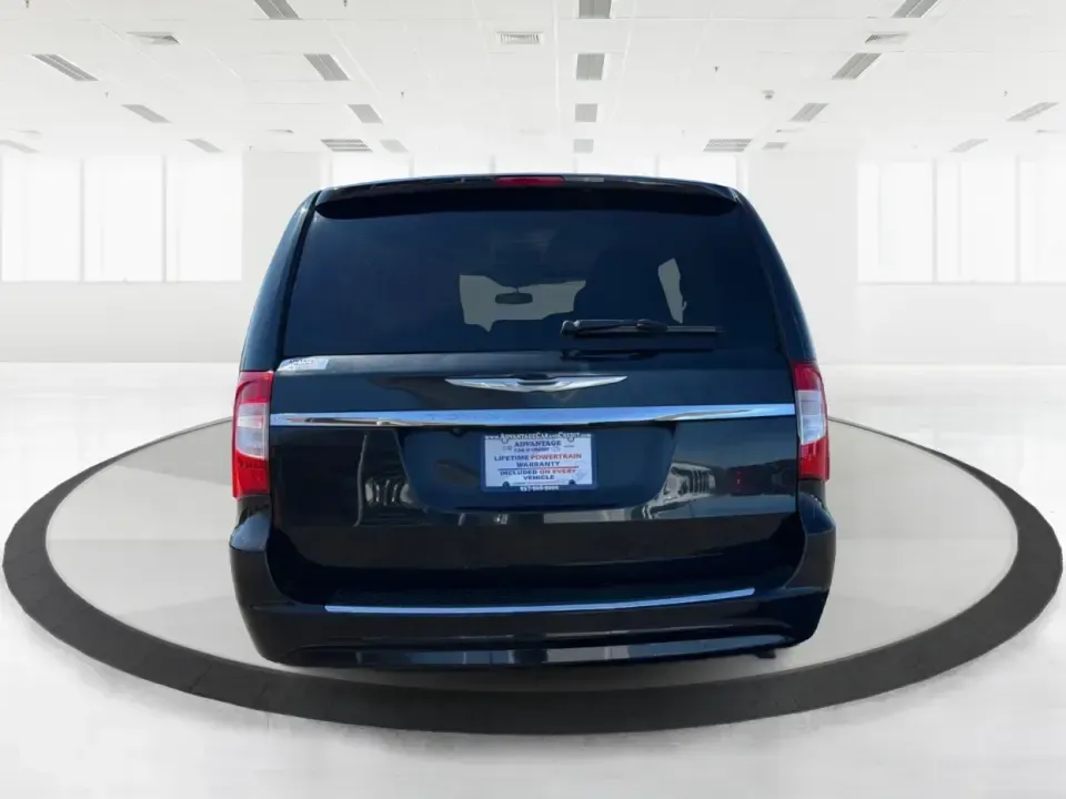 2016 Chrysler Town and Country Touring (2C4RC1BG5GR) with an Pentastar 3.6L V-6 DOHC engine, 6A transmission, located at 8750 N County Rd 25A, Piqua, OH, 45356, (937) 908-9800, 40.164391, -84.232513 - Load up the kids, the cooler, and the weekend plans-this 2016 Chrysler Town and Country Touring is the kind of family-first van that makes school drop-offs, long commutes, and road trips feel effortless. With its roomy passenger-van layout, versatile seating, and comfort features that keep everyon - Photo#3