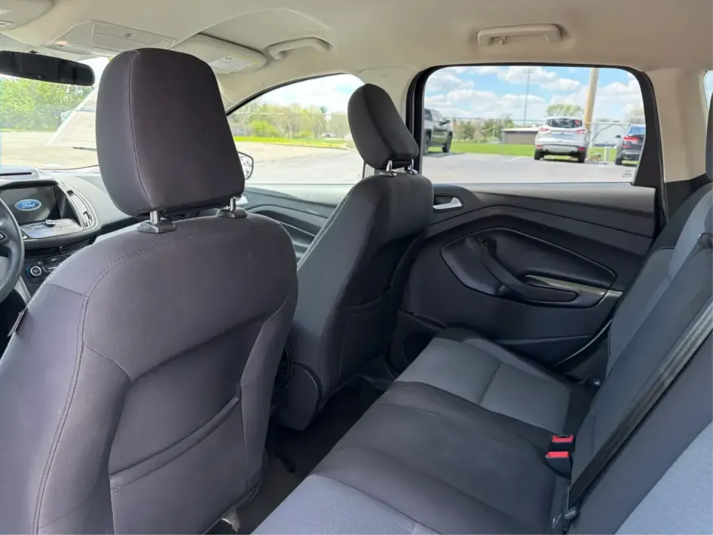 2018 Ford Escape SE (1FMCU0GD2JU) with an 1.5L L4 DOHC 16V engine, 6A transmission, located at 1951 S Dayton Lakeview Rd., New Carlisle, OH, 45344, (937) 908-9800, 39.890999, -84.050255 - Picture your next easy-to-live-with SUV: something that handles weekday commutes down I70, last-minute grocery runs near Brandt Pike, and weekend getaways to Buck Creek State Park without draining your budget. This 2018 Ford Escape SE is built for real life in Clark County-comfortable, efficient, an- Photo#10