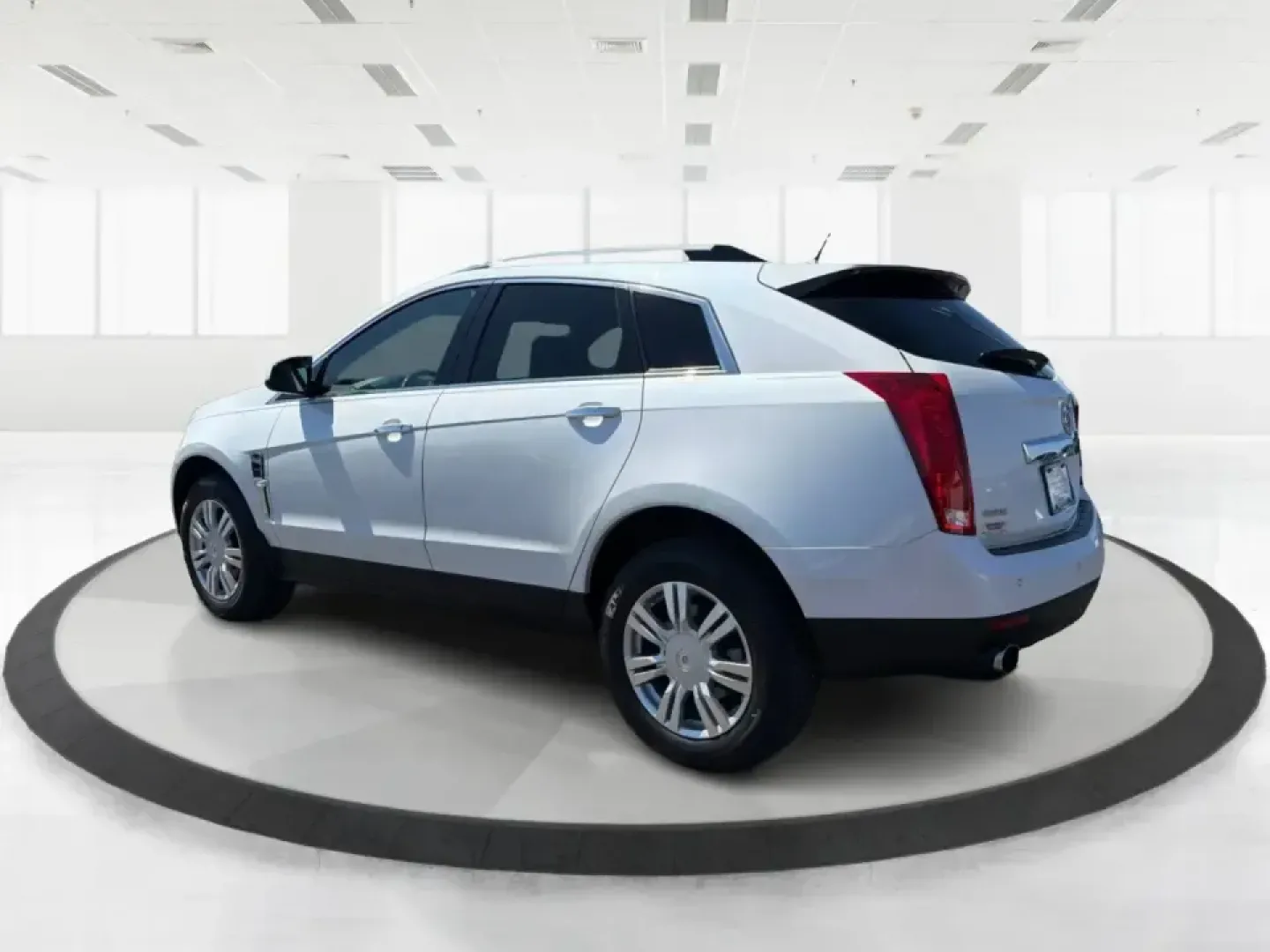 2010 Cadillac SRX Luxury Collection (3GYFNAEY6AS) with an Ecotec 3L V-6 gasoline direct injection engine, 6-Speed Automatic transmission, located at 401 Woodman Dr, Riverside, OH, 45431, (937) 908-9800, 39.760899, -84.123421 - Upgrade your daily commute, school drop-offs, and weekend getaways with a luxury SUV that feels at home everywhere from I675 to a night out near The Greene-this 2010 Cadillac SRX Luxury Collection is built for drivers who want comfort, confidence, and premium style without sacrificing practicality.- Photo#4