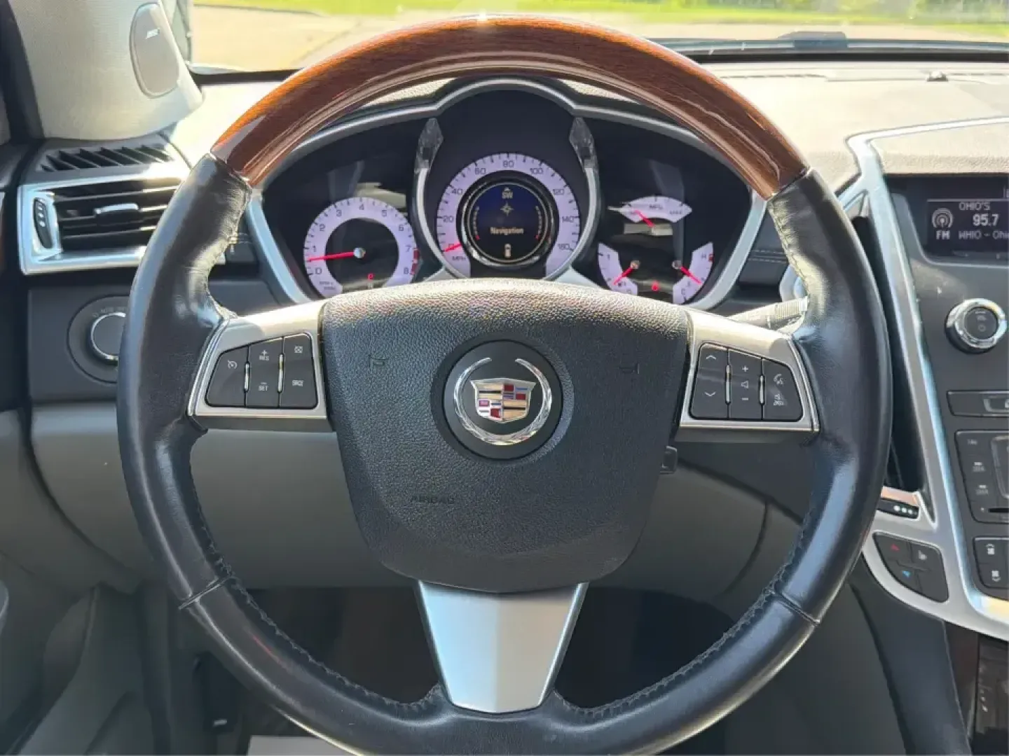 2010 Cadillac SRX Luxury Collection (3GYFNAEY6AS) with an Ecotec 3L V-6 gasoline direct injection engine, 6-Speed Automatic transmission, located at 401 Woodman Dr, Riverside, OH, 45431, (937) 908-9800, 39.760899, -84.123421 - Upgrade your daily commute, school drop-offs, and weekend getaways with a luxury SUV that feels at home everywhere from I675 to a night out near The Greene-this 2010 Cadillac SRX Luxury Collection is built for drivers who want comfort, confidence, and premium style without sacrificing practicality.- Photo#16