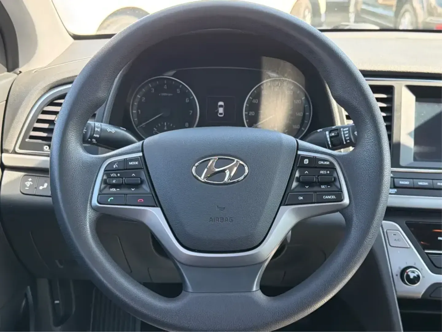 2018 Hyundai Elantra SEL (5NPD84LFXJH) with an Nu 2L I-4 DOHC engine, 6A transmission, located at 1230 East Main St, Xenia, OH, 45385, (937) 908-9800, 39.688026, -83.910172 - Take the stress out of your daily commute, weekend errands, and road trips around the Miami Valley with this sleek, fuel-friendly **2018 Hyundai Elantra SEL**-a smart sedan for drivers who want dependable transportation, modern comfort, and a payment plan that can fit real life. Whether you're headi - Photo#16