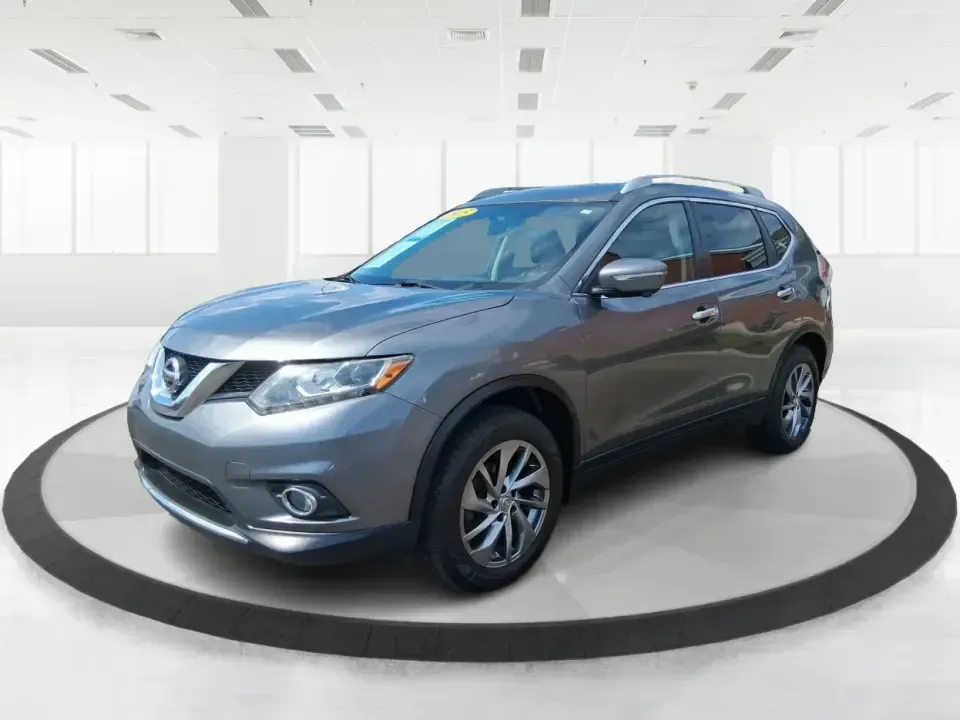 2015 Nissan Rogue SL (5N1AT2MVXFC) with an 2.5L I-4 DOHC engine, Continuously Variable Transmission transmission, located at 1230 East Main St, Xenia, OH, 45385, (937) 908-9800, 39.688026, -83.910172 - Picture your next Ohio weekend: loading up the kids and the cooler, merging onto US35 for a quick run to Wright-Patterson Air Force Base, or taking a scenic drive through John Bryan State Park-without stressing over winter weather, space, or comfort. This 2015 Nissan Rogue SL in Gun Metallic is the - Photo#8