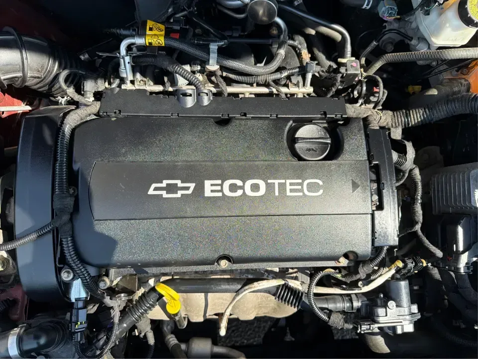 2013 Chevrolet Cruze LS Auto (1G1PA5SG2D7) with an ECOTEC 1.8L I-4 DOHC engine, 6-Speed Automatic transmission, located at 1230 East Main St, Xenia, OH, 45385, (937) 908-9800, 39.688026, -83.910172 - Need a dependable commuter that sips fuel, fits into tight downtown parking, and still feels comfortable for weekend errands and road trips? This 2013 Chevrolet Cruze LS Auto is a smart, budget-friendly sedan for life in and around Xenia-whether you're commuting toward Dayton, heading to Wright-Patt - Photo#11