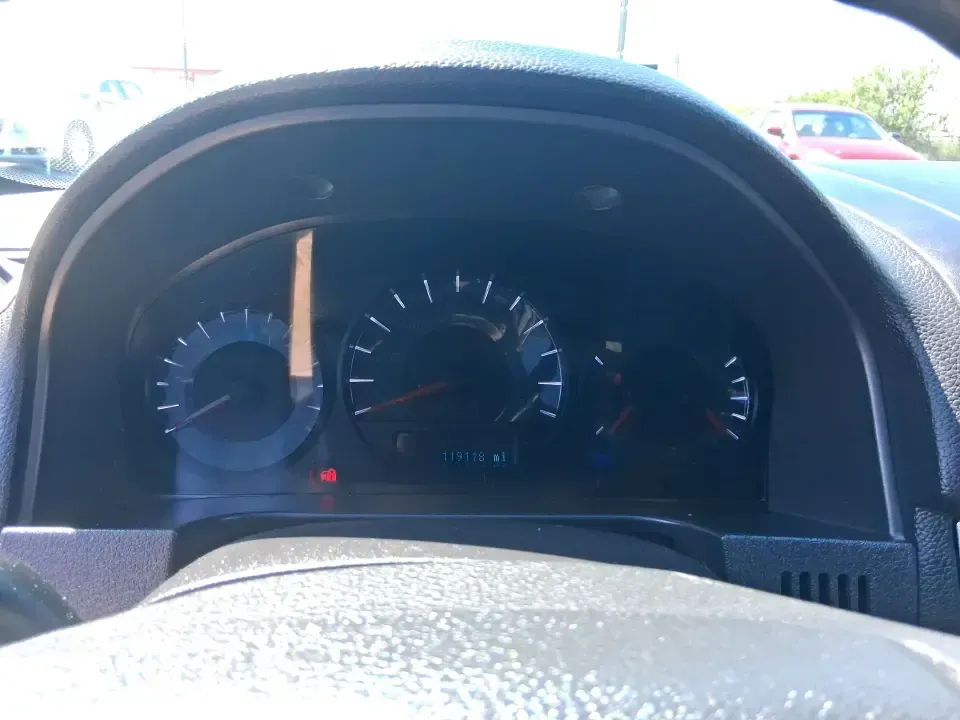 2012 Ford Fusion SE (3FAHP0HAXCR) with an 2.5L L4 DOHC 16V engine, located at 1099 N County Rd 25A , Troy, OH, 45373, (937) 908-9800, 40.057079, -84.212883 - Need a dependable sedan that makes everyday life easier-whether you're commuting down I-75 to Dayton, running errands around Troy, or planning a weekend drive past the Miami River and downtown's shops and festivals? This 2012 Ford Fusion SE in Blue Flame Metallic is a smart, comfortable choice for b - Photo#15