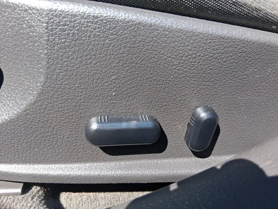 2012 Ford Fusion SE (3FAHP0HAXCR) with an 2.5L L4 DOHC 16V engine, located at 1099 N County Rd 25A , Troy, OH, 45373, (937) 908-9800, 40.057079, -84.212883 - Need a dependable sedan that makes everyday life easier-whether you're commuting down I-75 to Dayton, running errands around Troy, or planning a weekend drive past the Miami River and downtown's shops and festivals? This 2012 Ford Fusion SE in Blue Flame Metallic is a smart, comfortable choice for b - Photo#18