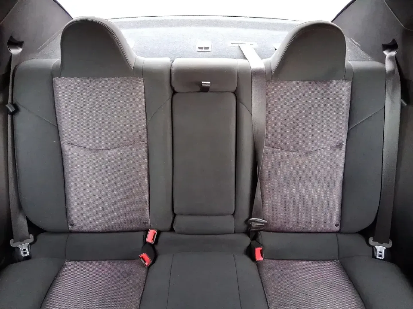 2014 Dodge Avenger SE (1C3CDZAG6EN) with an 3.6L V6 DOHC 24V FFV engine, 6-Speed Automatic transmission, located at 880 E. National Road, Vandalia, OH, 45377, (937) 908-9800, 39.891918, -84.183594 - Need a dependable commuter that still feels fun on I75, roomy enough for family errands, and confident for weekend drives to the National Museum of the U.S. Air Force? This 2014 Dodge Avenger SE in eye-catching True Blue Pearlcoat delivers the kind of real-world versatility Vandalia drivers want-com - Photo#14