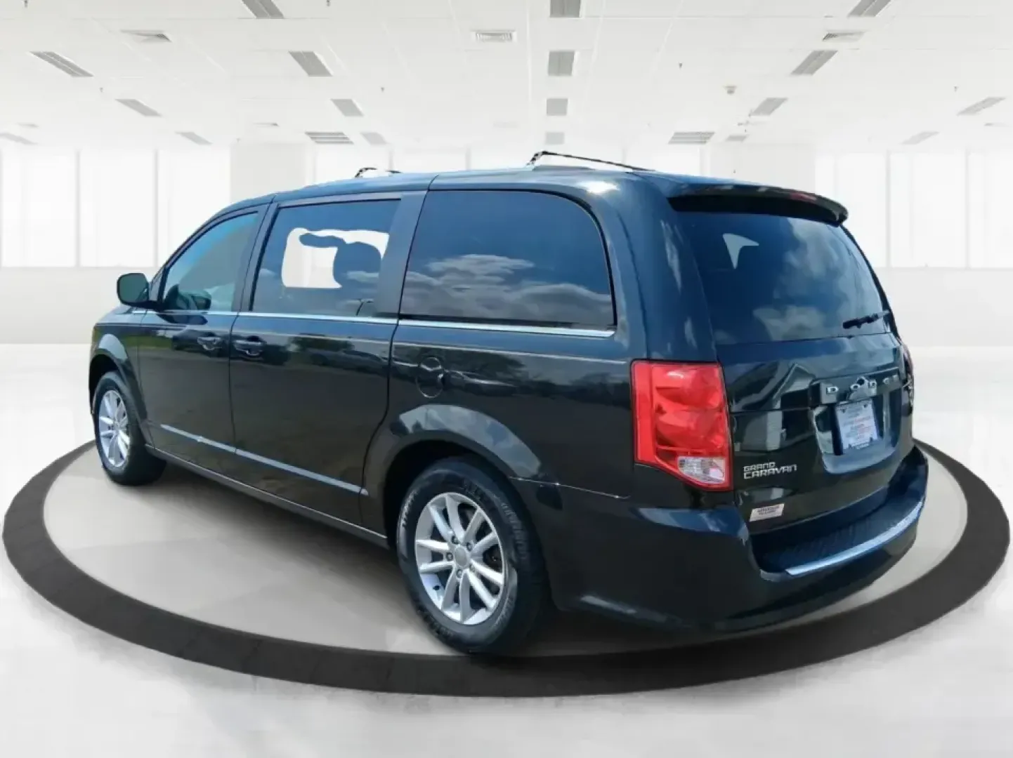2019 Dodge Grand Caravan SXT (2C4RDGCG0KR) with an Pentastar 3.6L V-6 DOHC engine, 6A transmission, located at 8750 N County Rd 25A, Piqua, OH, 45356, (937) 908-9800, 40.164391, -84.232513 - Load up the kids, the groceries, the sports gear, and still have room for a weekend road trip-this 2019 Dodge Grand Caravan SXT is built for real life in Vandalia. If your days include school drop-offs, long commutes down I-75, or quick runs along E. National Road, this spacious passenger van delive - Photo#4