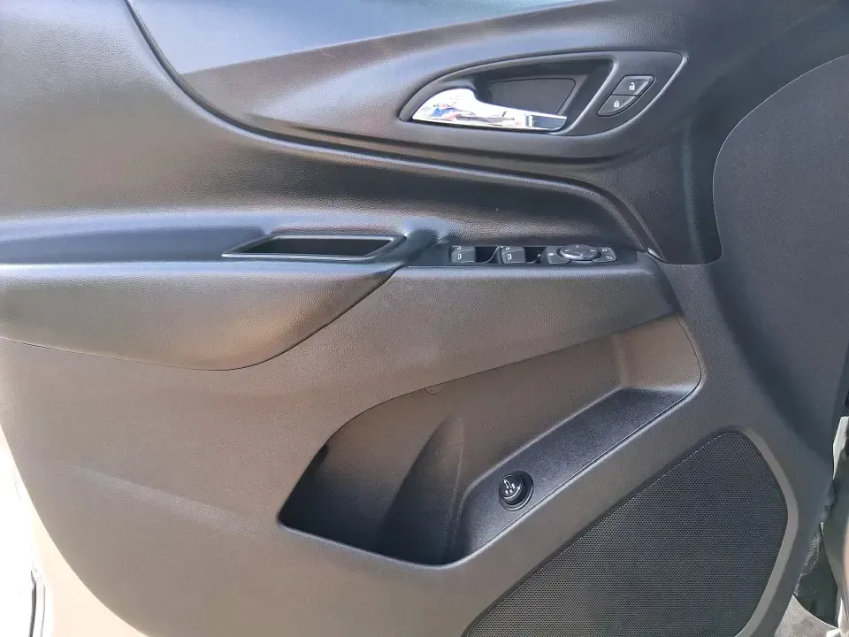 2018 Chevrolet Equinox LT (3GNAXSEV7JS) with an 1.5L I-4 gasoline direct injection engine, 6A transmission, located at 880 E. National Road, Vandalia, OH, 45377, (937) 908-9800, 39.891918, -84.183594 - Picture your next week: school drop-offs, a long commute up I-75, a grocery run through Vandalia, and a weekend escape to Taylorsville MetroPark-all handled in one comfortable, confidence-inspiring SUV. This 2018 Chevrolet Equinox LT in Nightfall Gray Metallic is built for real life, giving busy fam - Photo#19