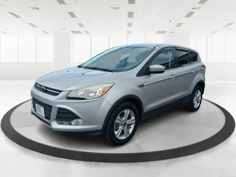 2015 Ford Escape SE (1FMCU9G91FU) with an 2.0L L4 DOHC 16V engine, 6-Speed Automatic transmission, located at 880 E. National Road, Vandalia, OH, 45377, (937) 908-9800, 39.891918, -84.183594 - Weekend getaways to Englewood MetroPark, snowy commutes down I75, and everyday school-and-grocery runs all feel easier when you've got an SUV that's sized right, confident in bad weather, and comfortable for the long haul. This **2015 Ford Escape SE 4WD** in **Ingot Silver** is a smart pick for driv - Photo#8