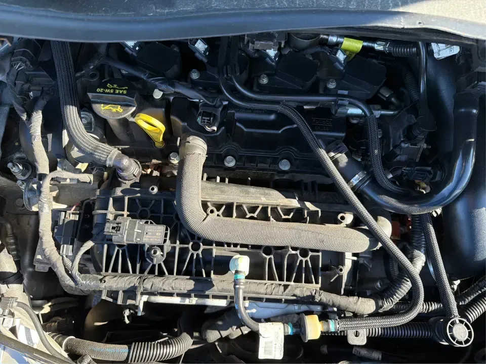 2018 Ford Escape SE FWD (1FMCU0GD6JU) with an 1.5L L4 DOHC 16V engine, 6A transmission, located at 1099 N County Rd 25A , Troy, OH, 45373, (937) 908-9800, 40.057079, -84.212883 - Weekday commute down I75, school drop-offs, and spontaneous weekend getaways to Charleston Falls Preserve all get easier in a compact SUV that fits real life. This 2018 Ford Escape SE FWD is a smart pick for Troy, Ohio drivers who want SUV versatility without the bulk-easy to park near downtown Troy- Photo#11