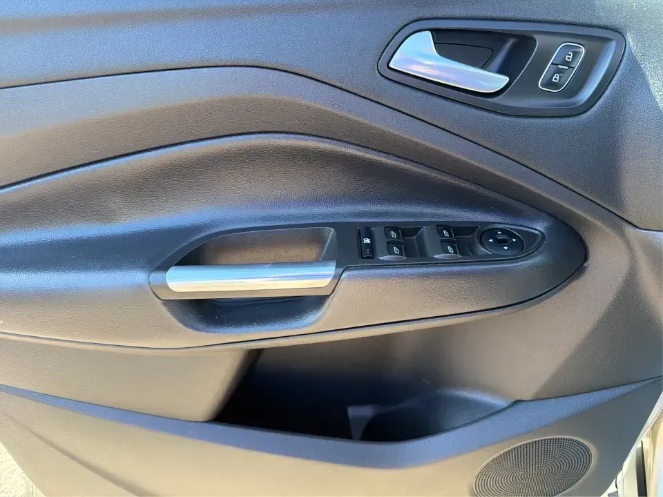 2018 Ford Escape SE FWD (1FMCU0GD6JU) with an 1.5L L4 DOHC 16V engine, 6A transmission, located at 1099 N County Rd 25A , Troy, OH, 45373, (937) 908-9800, 40.057079, -84.212883 - Weekday commute down I75, school drop-offs, and spontaneous weekend getaways to Charleston Falls Preserve all get easier in a compact SUV that fits real life. This 2018 Ford Escape SE FWD is a smart pick for Troy, Ohio drivers who want SUV versatility without the bulk-easy to park near downtown Troy- Photo#19