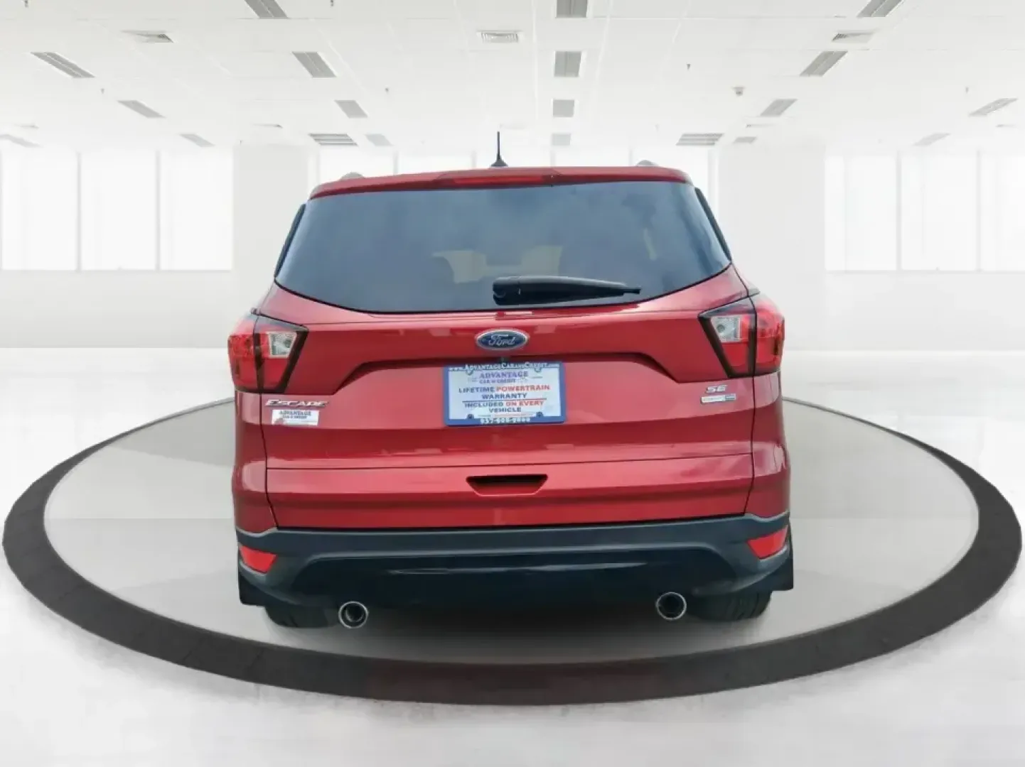 2019 Ford Escape SE 4WD (1FMCU9GD8KU) with an 1.5L L4 DOHC 16V engine, 6A transmission, located at 8750 N County Rd 25A, Piqua, OH, 45356, (937) 908-9800, 40.164391, -84.232513 - Picture a weekend that starts with a quick commute through Miami County and ends with a spontaneous getaway-your SUV packed, playlists ready, and the confidence to handle Ohio's changing weather. This 2019 Ford Escape SE in eye-catching Ruby Red Metallic Tinted Clearcoat is built for real life in Pi- Photo#3