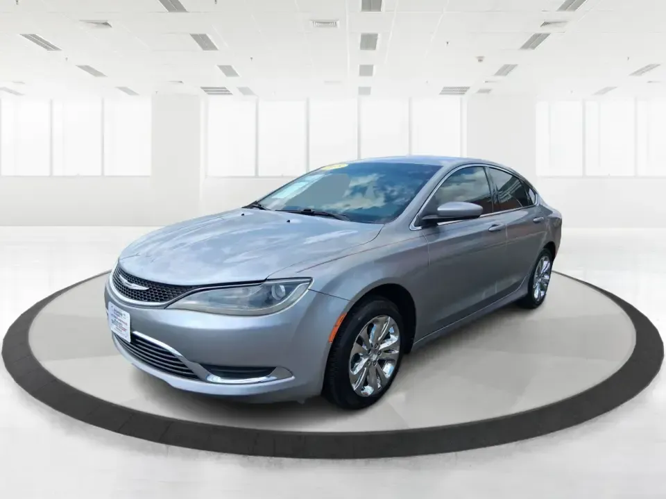 2015 Chrysler 200 Limited (1C3CCCAB5FN) with an 2.4L L4 DOHC 16V engine, 9-Speed Automatic transmission, located at 1099 N County Rd 25A , Troy, OH, 45373, (937) 908-9800, 40.057079, -84.212883 - Need a comfortable, efficient sedan for the daily commute from Troy to Dayton, quick errands along N County Rd 25A, or a weekend road trip down I-75? This 2015 Chrysler 200 Limited in Billet Silver Metallic Clearcoat fits real-life driving with a refined cabin, modern tech, and practical space for f- Photo#8