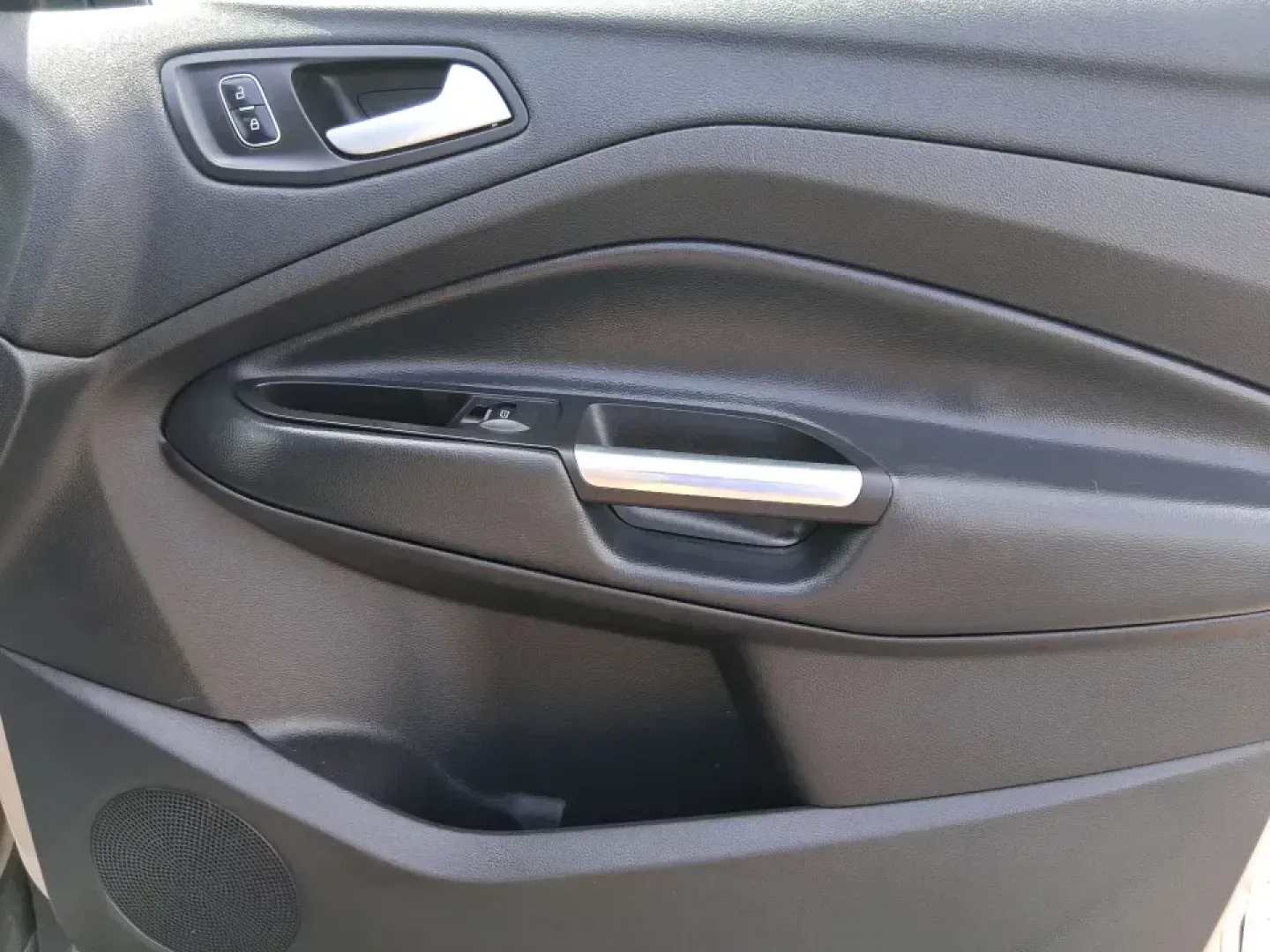 2017 Ford Escape Titanium (1FMCU9JD2HU) with an 1.5L L4 DOHC 16V engine, 6A transmission, located at 1230 East Main St, Xenia, OH, 45385, (937) 908-9800, 39.688026, -83.910172 - Whether you're a busy commuter running up and down US-35, a growing family juggling school drop-offs, or a weekend explorer heading out toward John Bryan State Park, this 2017 Ford Escape Titanium is the kind of compact SUV that fits real life in Xenia. With confident AWD capability, upscale comfort - Photo#20