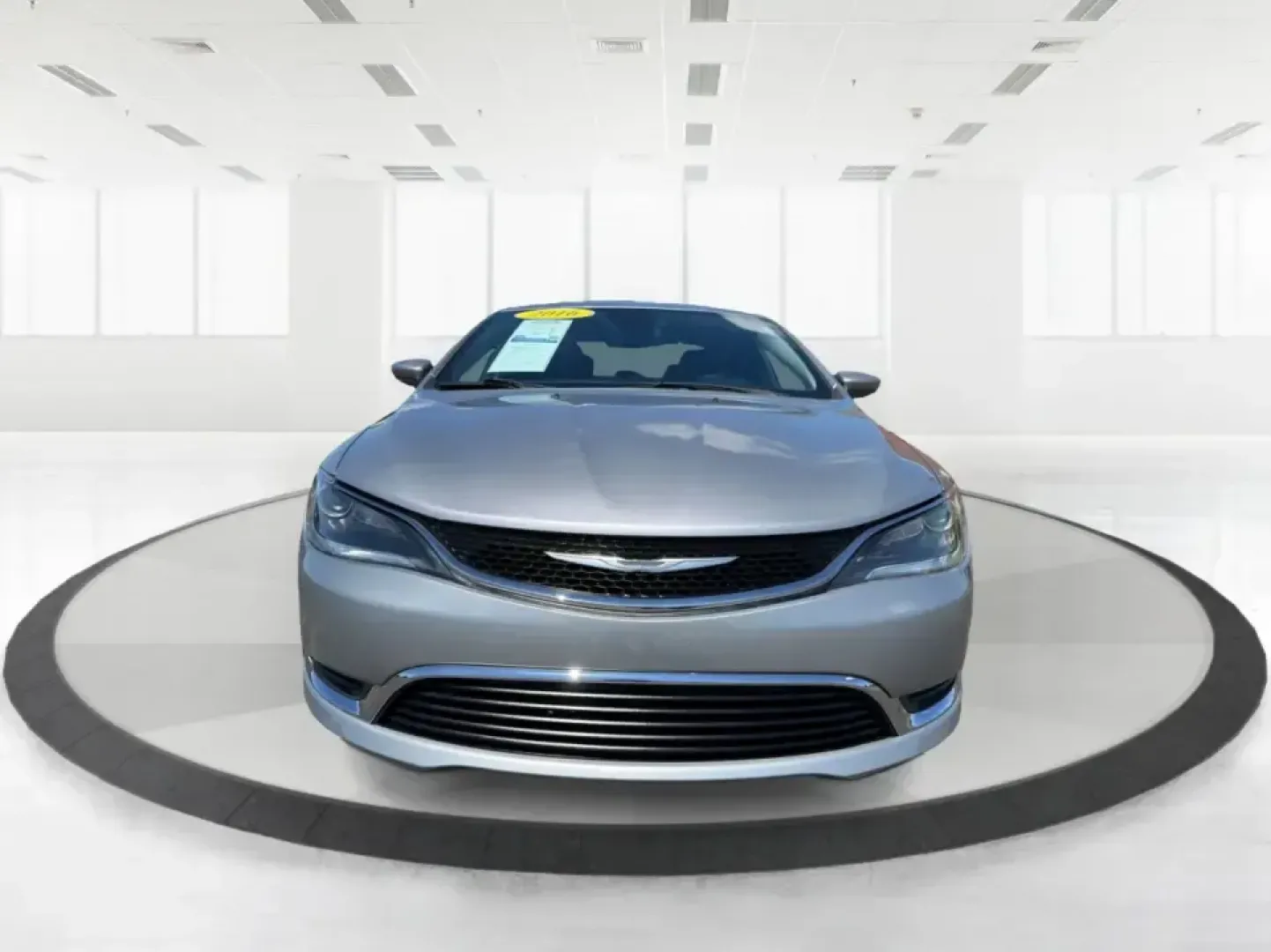 2016 Chrysler 200 Limited Platinum (1C3CCCABXGN) with an 2.4L L4 DOHC 16V engine, 9A transmission, located at 1230 East Main St, Xenia, OH, 45385, (937) 908-9800, 39.688026, -83.910172 - Picture your next weekday commute down I675 or a smooth evening drive past Wright State University-quiet cabin, premium touches, and the kind of comfort that makes errands, school drop-offs, and date nights feel effortless. This 2016 Chrysler 200 Limited Platinum in Billet Silver Metallic Clearcoat - Photo#7