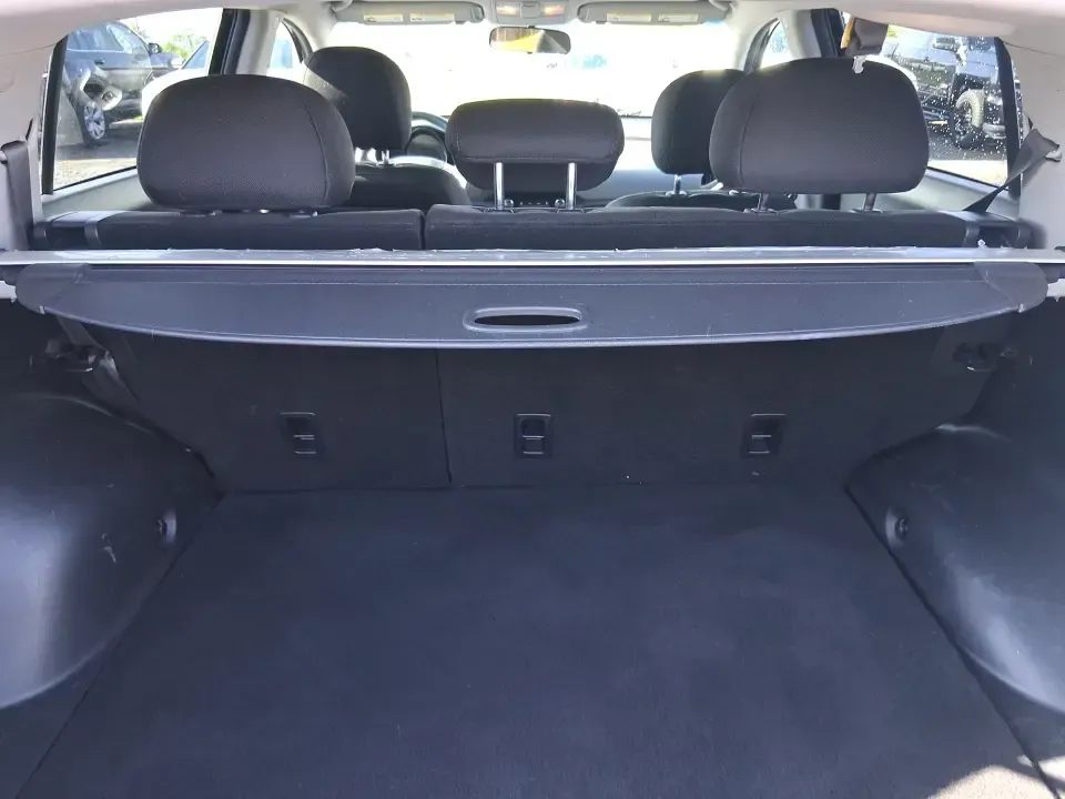 2016 Kia Sportage LX (KNDPBCAC7G7) with an Theta II 2.4L I-4 gasoline direct injection engine, 6-Speed Automatic transmission, located at 880 E. National Road, Vandalia, OH, 45377, (937) 908-9800, 39.891918, -84.183594 - 2016 Kia Sportage LX - Photo#12