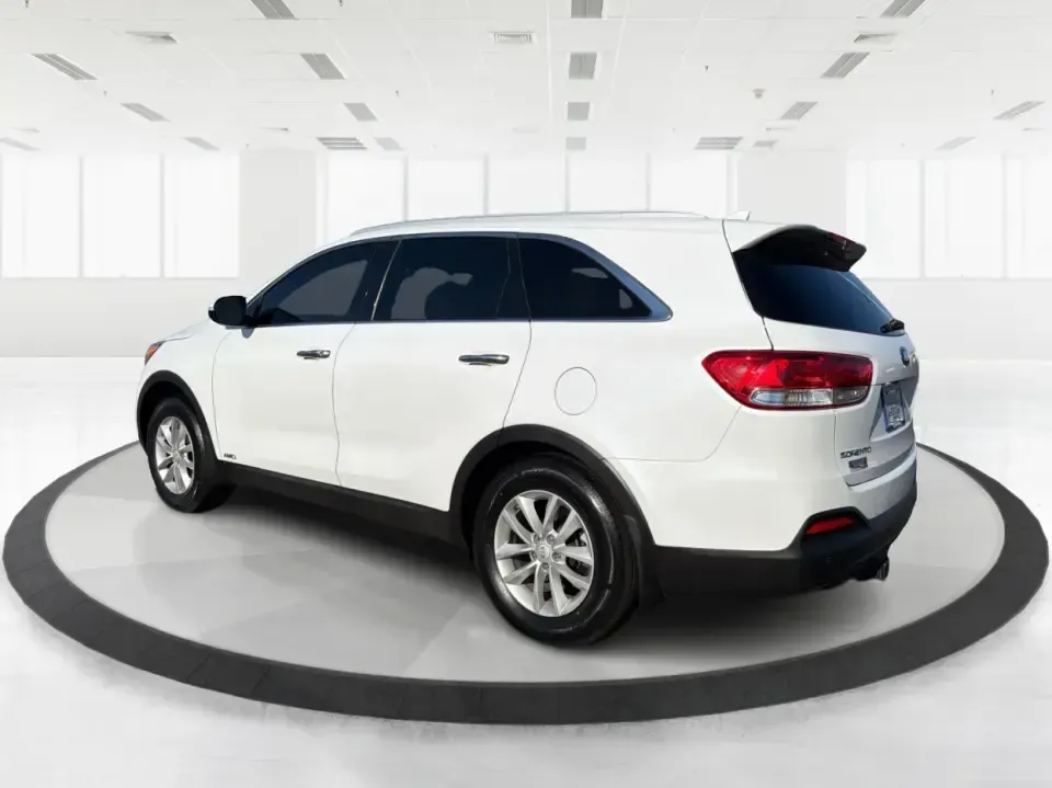 2018 Kia Sorento 2.4L LX (5XYPGDA36JG) with an 2.4L I-4 gasoline direct injection engine, 6A transmission, located at 1099 N County Rd 25A , Troy, OH, 45373, (937) 908-9800, 40.057079, -84.212883 - Build your next chapter around an SUV that's ready for school drop-offs, long commutes up I75, and weekend getaways to Charleston Falls Preserve or a family day near the Miami County Fairgrounds. This 2018 Kia Sorento LX in Snow White Pearl is the kind of practical, go-anywhere crossover that fits r - Photo#4