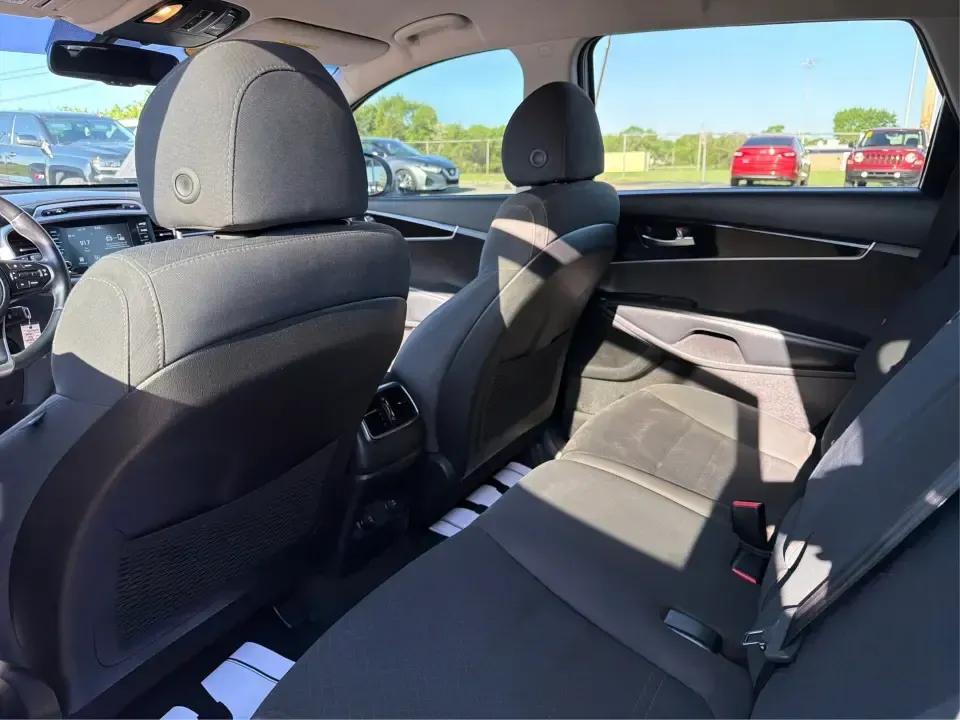 2018 Kia Sorento 2.4L LX (5XYPGDA36JG) with an 2.4L I-4 gasoline direct injection engine, 6A transmission, located at 1099 N County Rd 25A , Troy, OH, 45373, (937) 908-9800, 40.057079, -84.212883 - Build your next chapter around an SUV that's ready for school drop-offs, long commutes up I75, and weekend getaways to Charleston Falls Preserve or a family day near the Miami County Fairgrounds. This 2018 Kia Sorento LX in Snow White Pearl is the kind of practical, go-anywhere crossover that fits r - Photo#10