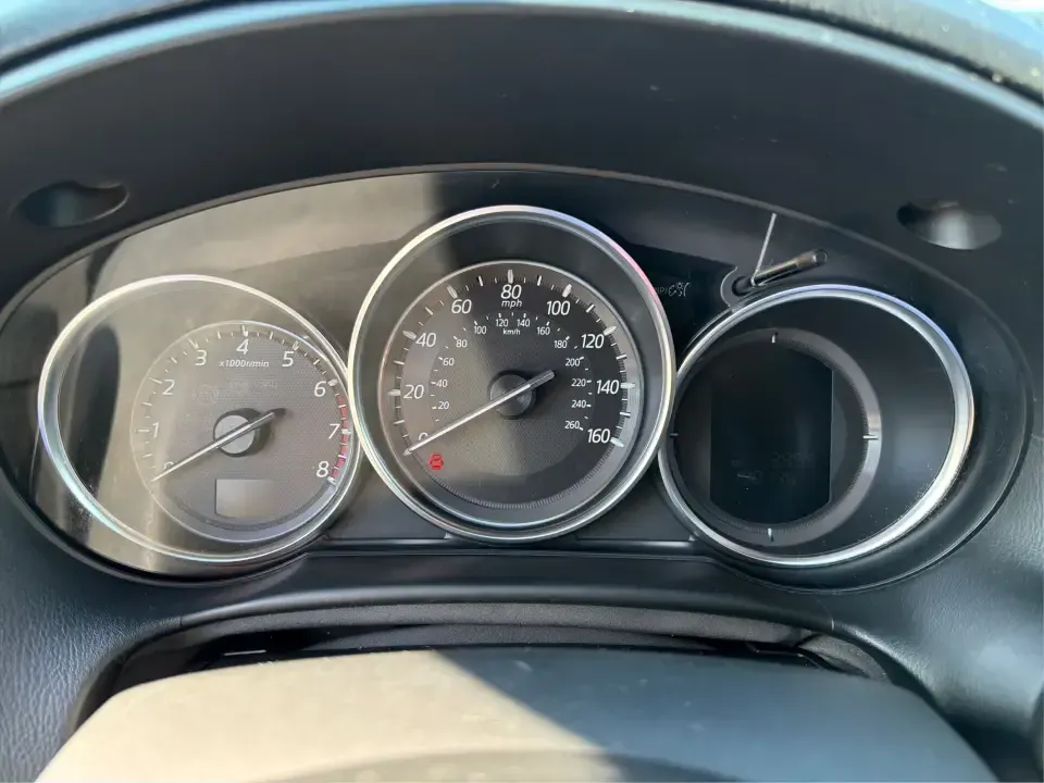 2016 Mazda CX-5 Touring (JM3KE4CYXG0) with an SKYACTIV-G 2.5L I-4 gasoline direct injection engine, 6-Speed Automatic transmission, located at 8750 N County Rd 25A, Piqua, OH, 45356, (937) 908-9800, 40.164391, -84.232513 - Pack up the kids, load the groceries, or point the nose toward a weekend road trip-this 2016 Mazda CX-5 Touring is the kind of SUV that fits real life in Piqua. With confident all-weather capability and a comfortable, well-equipped cabin, it's a smart choice for commuters running up and down I75, fa - Photo#15