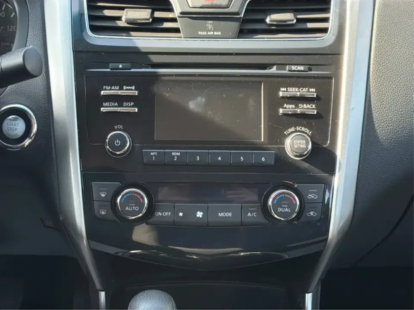 2015 Nissan Altima 2.5 SV (1N4AL3AP9FC) with an 2.5L I-4 DOHC engine, Continuously Variable Transmission transmission, located at 4508 South Dixie Dr, Moraine, OH, 45439, (937) 908-9800, 39.689976, -84.218452 - Picture your next week going smoother: an easy I-75 commute, a comfortable school drop-off run, and a Friday night dinner in Dayton's Oregon District-all in a sedan that feels refined, efficient, and ready to rack up miles without racking up stress. This 2015 Nissan Altima 2.5 SV in sleek Gun Metall - Photo#13