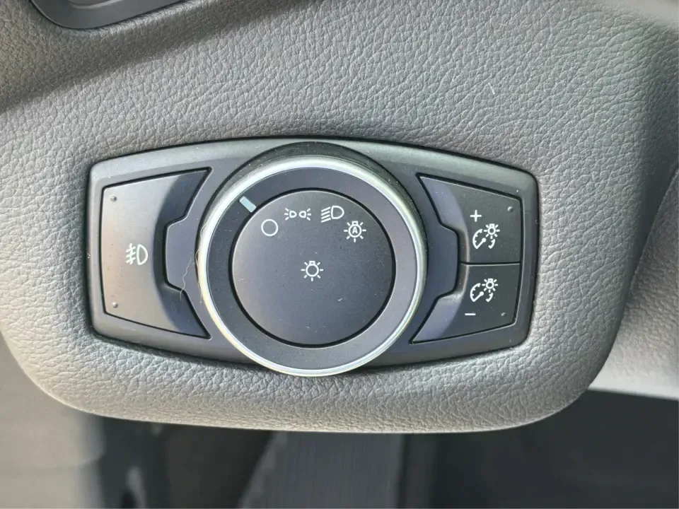 2015 Ford Escape SE (1FMCU9G98FU) with an 2.0L L4 DOHC 16V engine, 6-Speed Automatic transmission, located at 1099 N County Rd 25A , Troy, OH, 45373, (937) 908-9800, 40.057079, -84.212883 - Weekday commutes down I75, school drop-offs around Troy City Schools, and spontaneous weekend trips to Charleston Falls Preserve all get easier when you have an SUV that's the right size, the right power, and the right fit for your budget. This 2015 Ford Escape SE in Ingot Silver is built for real-l - Photo#17