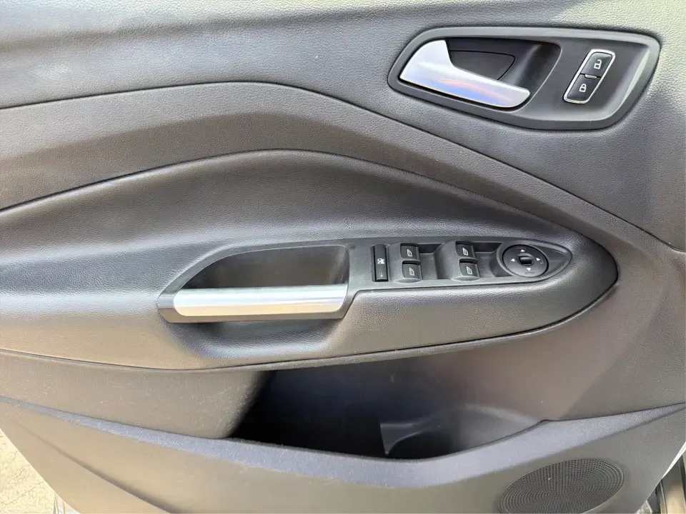 2015 Ford Escape SE (1FMCU9G98FU) with an 2.0L L4 DOHC 16V engine, 6-Speed Automatic transmission, located at 1099 N County Rd 25A , Troy, OH, 45373, (937) 908-9800, 40.057079, -84.212883 - Weekday commutes down I75, school drop-offs around Troy City Schools, and spontaneous weekend trips to Charleston Falls Preserve all get easier when you have an SUV that's the right size, the right power, and the right fit for your budget. This 2015 Ford Escape SE in Ingot Silver is built for real-l - Photo#19