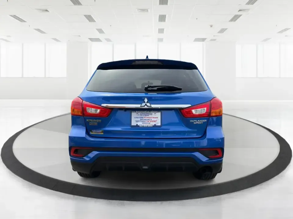 2019 Mitsubishi Outlander 2.0 LE (JA4AP3AU9KU) with an 2L I-4 DOHC engine, 5M transmission, located at 1099 N County Rd 25A , Troy, OH, 45373, (937) 908-9800, 40.057079, -84.212883 - Picture your next week going smoother: school drop-offs, grocery runs, and an easy Friday escape up I75 or over to the Miami County Fairgrounds-without stressing about space, comfort, or unpredictable Ohio weather. This 2019 Mitsubishi Outlander 2.0 LE in striking Octane Blue Metallic is the kind of - Photo#3