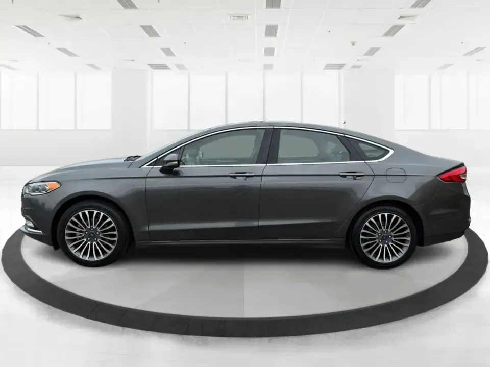 2017 Ford Fusion SE (3FA6P0H98HR) with an 2.0L L4 DOHC 16V engine, 6A transmission, located at 4508 South Dixie Dr, Moraine, OH, 45439, (937) 908-9800, 39.689976, -84.218452 - Picture your next week: a smooth, quiet commute down South Dixie Drive, quick errands to the Dayton Mall area, and a comfortable weekend drive toward Carillon Historical Park or a Reds day trip-without feeling like you're overpaying for a sedan that can't keep up. This 2017 Ford Fusion SE in sleek M - Photo#5