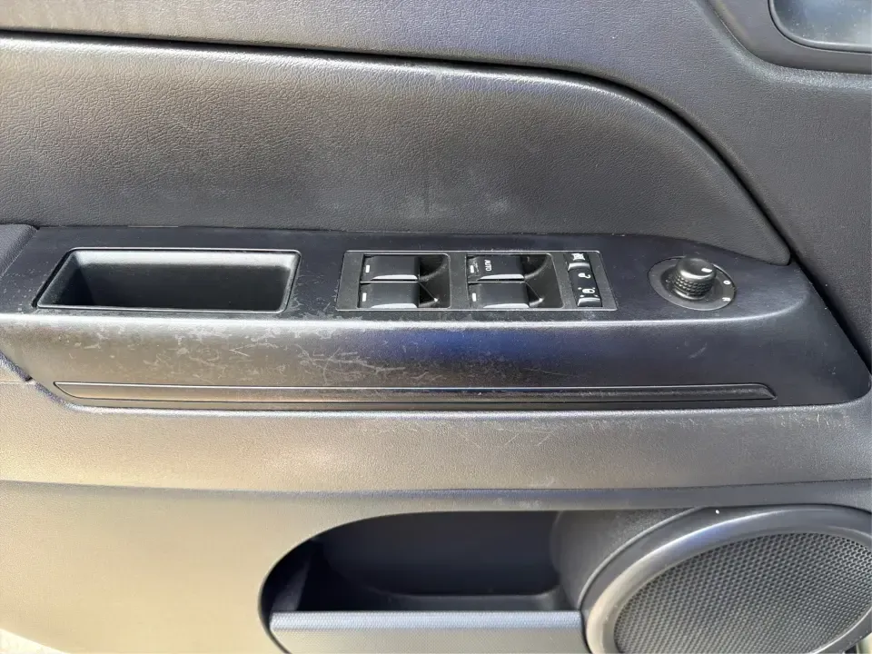 2014 Jeep Patriot Latitude 4WD (1C4NJRFB4ED) with an 2.4L L4 DOHC 16V engine, located at 1951 S Dayton Lakeview Rd., New Carlisle, OH, 45344, (937) 908-9800, 39.890999, -84.050255 - Need a practical SUV that can handle Ohio weather, weekday commutes, and spur-of-the-moment weekend plans? This 2014 Jeep Patriot Latitude 4WD is built for real life in and around New Carlisle-whether you're shuttling kids to school, tackling a long drive to Dayton for work, or loading up for a day- Photo#17