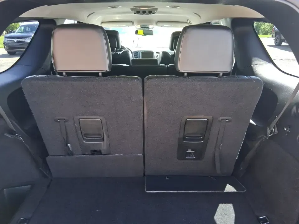 2015 Dodge Durango Limited (1C4RDJDG7FC) with an 3.6L V6 DOHC 24V engine, 8-Speed Automatic transmission, located at 1230 East Main St, Xenia, OH, 45385, (937) 908-9800, 39.688026, -83.910172 - Pack up the kids, load the cargo, and point the nose toward your next weekend getaway-this 2015 Dodge Durango Limited is built for real life in West Central Ohio. Whether you're shuttling a growing family to practice, commuting up I75, or planning a road trip to Indian Lake, the Durango delivers the - Photo#12