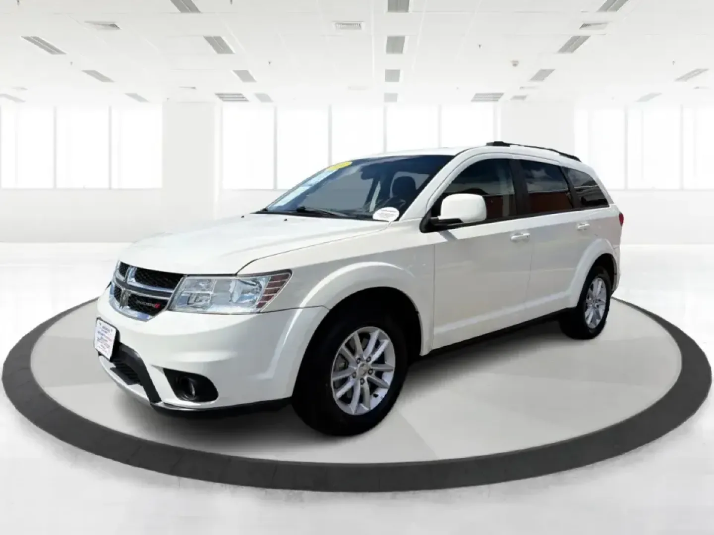 2014 Dodge Journey SXT (3C4PDDBG1ET) with an 3.6L V-6 DOHC engine, 6-Speed Automatic transmission, located at 880 E. National Road, Vandalia, OH, 45377, (937) 908-9800, 39.891918, -84.183594 - Pack up the kids, queue up a playlist, and head out for a weekend getaway-this 2014 Dodge Journey SXT is built for real-life schedules and real-life adventures. Whether you're shuttling to practice, commuting up I-75, or planning a road trip from Vandalia to the National Museum of the U.S. Air Force - Photo#8