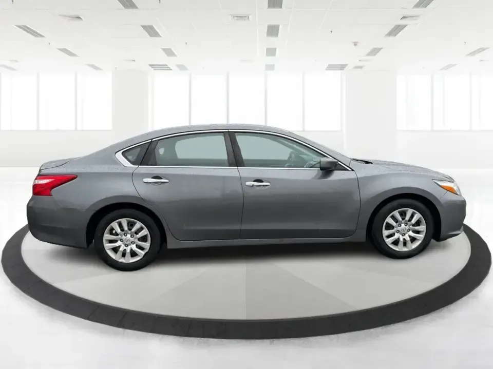 2017 Nissan Altima 2.5 S (1N4AL3AP8HC) with an 2.5L I-4 DOHC engine, CVT transmission, located at 880 E. National Road, Vandalia, OH, 45377, (937) 908-9800, 39.891918, -84.183594 - Need a reliable commuter that's comfortable for I75 runs, quick errands around town, and the occasional weekend getaway to the Dayton Art Institute or Riverscape MetroPark? This 2017 Nissan Altima 2.5 S in Gun Metallic is a smart, practical sedan that fits real life in Vandalia-smooth on longer driv - Photo#1
