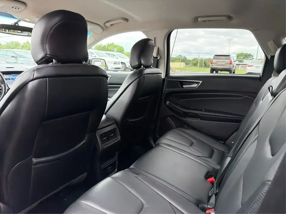 2018 Ford Edge Titanium (2FMPK4K82JB) with an 3.5L V6 DOHC 24V engine, 6A transmission, located at 1951 S Dayton Lakeview Rd., New Carlisle, OH, 45344, (937) 908-9800, 39.890999, -84.050255 - Need one SUV that can handle Ohio weather, keep the family comfortable, and still feel upscale for your daily commute? This 2018 Ford Edge Titanium in Shadow Black is built for real life-school runs, I-75 commuting, and weekend getaways to places like Charleston Falls Preserve-while giving you the p - Photo#10