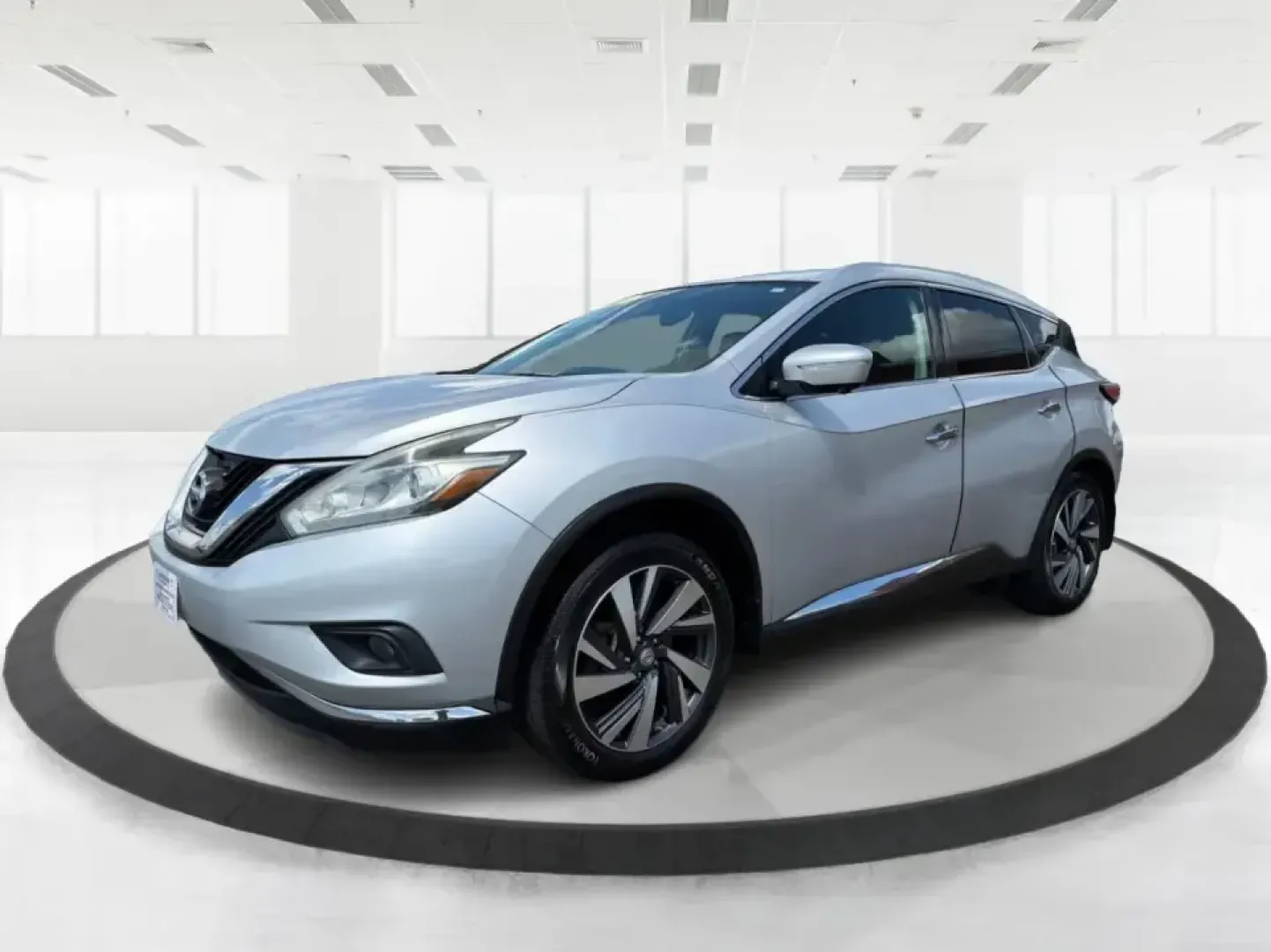 2015 Nissan Murano Platinum (5N1AZ2MHXFN) with an 3.5L V-6 DOHC engine, Continuously Variable Transmission transmission, located at 8750 N County Rd 25A, Piqua, OH, 45356, (937) 908-9800, 40.164391, -84.232513 - Load up the family, point the hood toward a weekend getaway, and enjoy the kind of comfort that makes long drives feel easy-this 2015 Nissan Murano Platinum is built for real life in West Central Ohio, from school drop-offs to road trips up I-75. Finished in Brilliant Silver Metallic and equipped wi - Photo#8