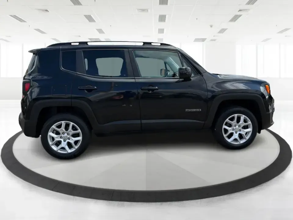 2017 Jeep Renegade Latitude 4WD (ZACCJBBB7HP) with an 2.4L L4 DOHC 16V engine, 6M transmission, located at 1951 S Dayton Lakeview Rd., New Carlisle, OH, 45344, (937) 908-9800, 39.890999, -84.050255 - Weekend getaways to John Bryan State Park, snowy school runs, and everyday commuting down I70 or Route 235 feel a lot easier when you've got a compact SUV that's comfortable, capable, and efficient. This 2017 Jeep Renegade Latitude 4WD is a great fit for drivers who want the higher seating position- Photo#1