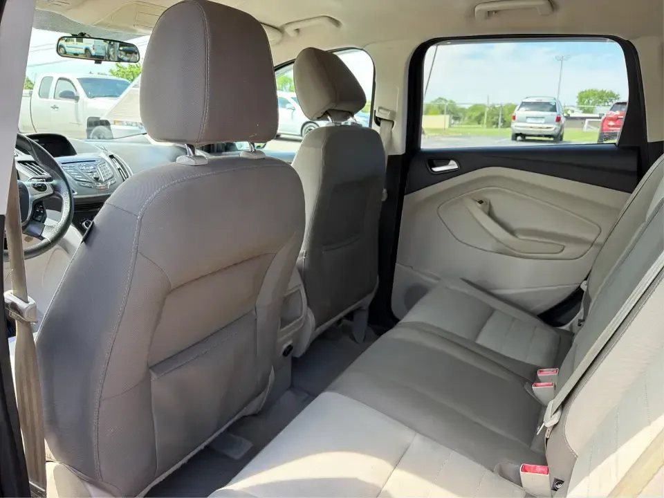 2014 Ford Escape SE (1FMCU9G9XEU) with an 2.0L L4 DOHC 16V engine, 6-Speed Automatic transmission, located at 4508 South Dixie Dr, Moraine, OH, 45439, (937) 908-9800, 39.689976, -84.218452 - Picture your next Ohio weekend: the kids loaded up for a day at Carillon Historical Park, a cooler in back for a picnic at Cox Arboretum, or a quick escape down I75 for a last-minute road trip-without worrying about whether your SUV can handle rain, slush, or a fully packed cargo area. This 2014 For - Photo#10