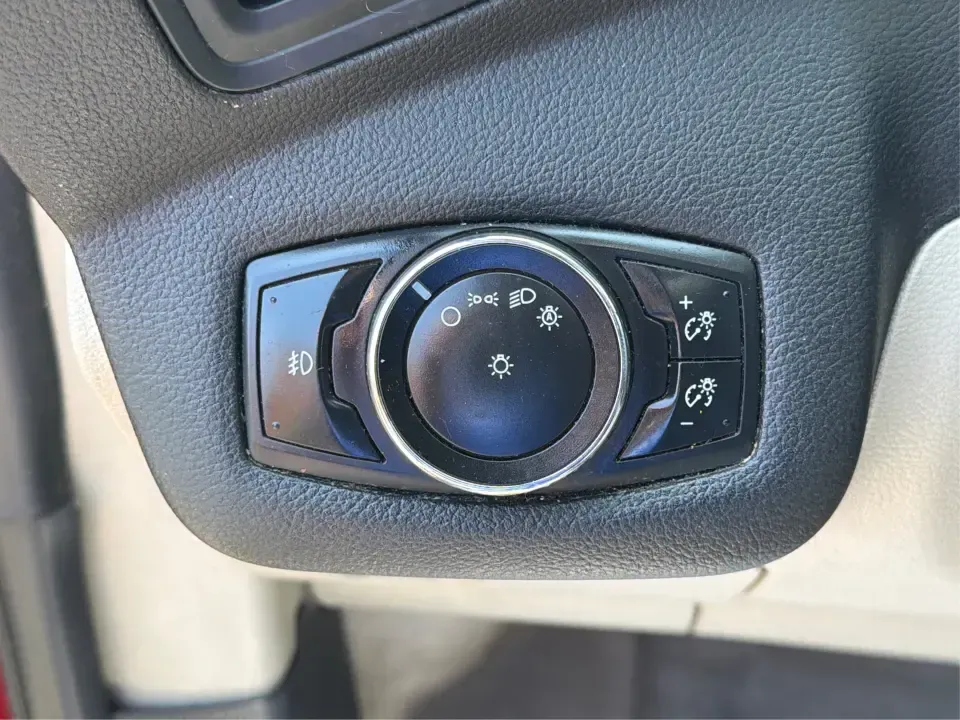 2014 Ford Escape SE (1FMCU9G9XEU) with an 2.0L L4 DOHC 16V engine, 6-Speed Automatic transmission, located at 4508 South Dixie Dr, Moraine, OH, 45439, (937) 908-9800, 39.689976, -84.218452 - Picture your next Ohio weekend: the kids loaded up for a day at Carillon Historical Park, a cooler in back for a picnic at Cox Arboretum, or a quick escape down I75 for a last-minute road trip-without worrying about whether your SUV can handle rain, slush, or a fully packed cargo area. This 2014 For - Photo#17