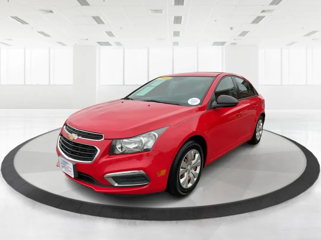 2016 Chevrolet Cruze Limited LS (1G1PC5SH5G7) with an Other engine, located at 1184 Kauffman Ave, Fairborn, OH, 45324, (937) 908-9800, 39.807072, -84.030914 - 2016 Chevrolet Cruze Limited LS - Photo#8