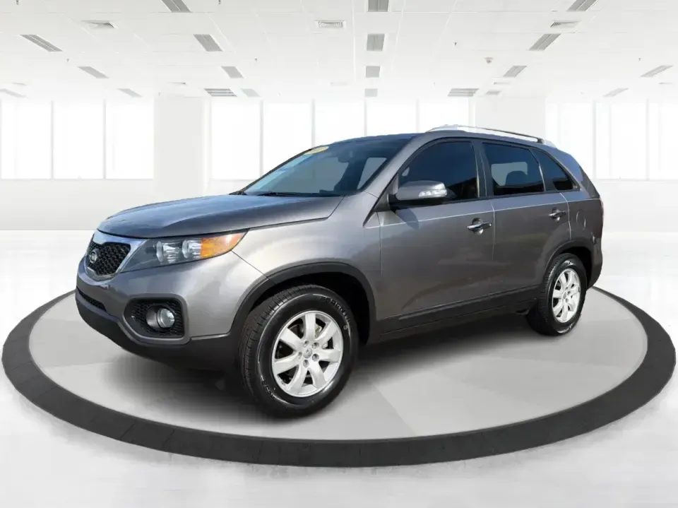 2012 Kia Sorento LX (5XYKT3A64CG) with an 2.4L I-4 gasoline direct injection engine, 6-Speed Automatic transmission, located at 401 Woodman Dr, Riverside, OH, 45431, (937) 908-9800, 39.760899, -84.123421 - Picture your next week going smoother: school drop-offs, the daily commute, grocery runs, and a last-minute weekend road trip-all in one comfortable SUV that fits real life without feeling like a compromise. This 2012 Kia Sorento LX in Satin Metal is the kind of practical, do-it-all sport utility th - Photo#8