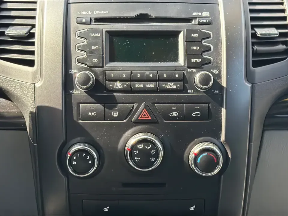 2012 Kia Sorento LX (5XYKT3A64CG) with an 2.4L I-4 gasoline direct injection engine, 6-Speed Automatic transmission, located at 401 Woodman Dr, Riverside, OH, 45431, (937) 908-9800, 39.760899, -84.123421 - Picture your next week going smoother: school drop-offs, the daily commute, grocery runs, and a last-minute weekend road trip-all in one comfortable SUV that fits real life without feeling like a compromise. This 2012 Kia Sorento LX in Satin Metal is the kind of practical, do-it-all sport utility th - Photo#13