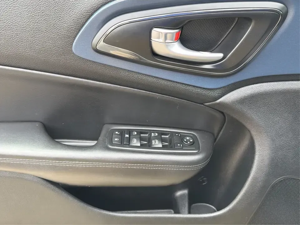 2015 Chrysler 200 S (1C3CCCBG7FN) with an 3.6L V6 DOHC 24V FFV engine, 9-Speed Automatic transmission, located at 8750 N County Rd 25A, Piqua, OH, 45356, (937) 908-9800, 40.164391, -84.232513 - Need a smart, comfortable sedan for the weekday commute up I-75, quick errands around Piqua, and the occasional road trip to Dayton or Troy? This 2015 Chrysler 200 S delivers the kind of smooth V6 power, upscale comfort, and everyday practicality that fits real life-whether you're a busy parent shut - Photo#19