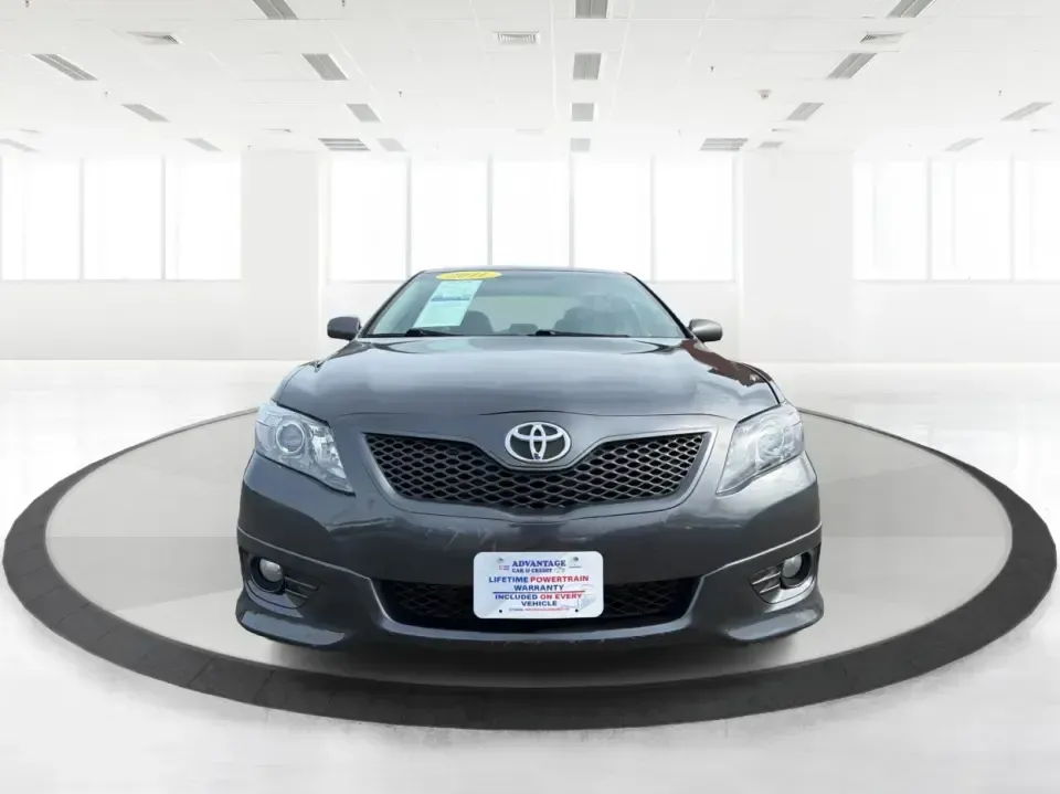 2011 Toyota Camry SE V6 (4T1BK3EK9BU) with an 3.5L V-6 DOHC engine, 6-Speed Automatic transmission, located at 8750 N County Rd 25A, Piqua, OH, 45356, (937) 908-9800, 40.164391, -84.232513 - Need a commuter that can eat up I75 miles all week, then still feel sporty for a Saturday drive past the Great Miami River or out toward the Miami Valley? This 2011 Toyota Camry SE V6 is the kind of practical-yet-fun sedan that fits real life in Piqua-reliable for work runs, comfortable for family e - Photo#7