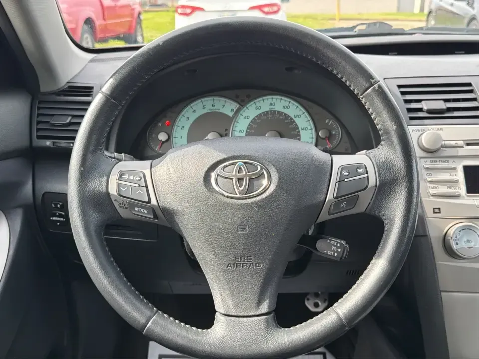 2011 Toyota Camry SE V6 (4T1BK3EK9BU) with an 3.5L V-6 DOHC engine, 6-Speed Automatic transmission, located at 4508 South Dixie Dr, Moraine, OH, 45439, (937) 908-9800, 39.689976, -84.218452 - Need a commuter that can eat up I75 miles all week, then still feel sporty for a Saturday drive past the Great Miami River or out toward the Miami Valley? This 2011 Toyota Camry SE V6 is the kind of practical-yet-fun sedan that fits real life in Piqua-reliable for work runs, comfortable for family e - Photo#16