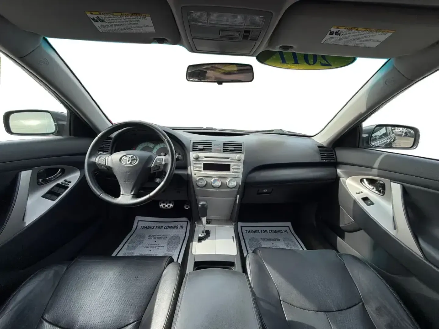 2011 Toyota Camry SE V6 (4T1BK3EK9BU) with an 3.5L V-6 DOHC engine, 6-Speed Automatic transmission, located at 4508 South Dixie Dr, Moraine, OH, 45439, (937) 908-9800, 39.689976, -84.218452 - Need a commuter that can eat up I75 miles all week, then still feel sporty for a Saturday drive past the Great Miami River or out toward the Miami Valley? This 2011 Toyota Camry SE V6 is the kind of practical-yet-fun sedan that fits real life in Piqua-reliable for work runs, comfortable for family e - Photo#20