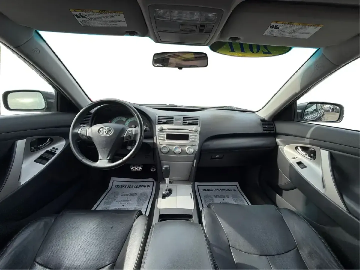 2011 Toyota Camry SE V6 (4T1BK3EK9BU) with an 3.5L V-6 DOHC engine, 6-Speed Automatic transmission, located at 4508 South Dixie Dr, Moraine, OH, 45439, (937) 908-9800, 39.689976, -84.218452 - Need a commuter that can eat up I75 miles all week, then still feel sporty for a Saturday drive past the Great Miami River or out toward the Miami Valley? This 2011 Toyota Camry SE V6 is the kind of practical-yet-fun sedan that fits real life in Piqua-reliable for work runs, comfortable for family e - Photo#21