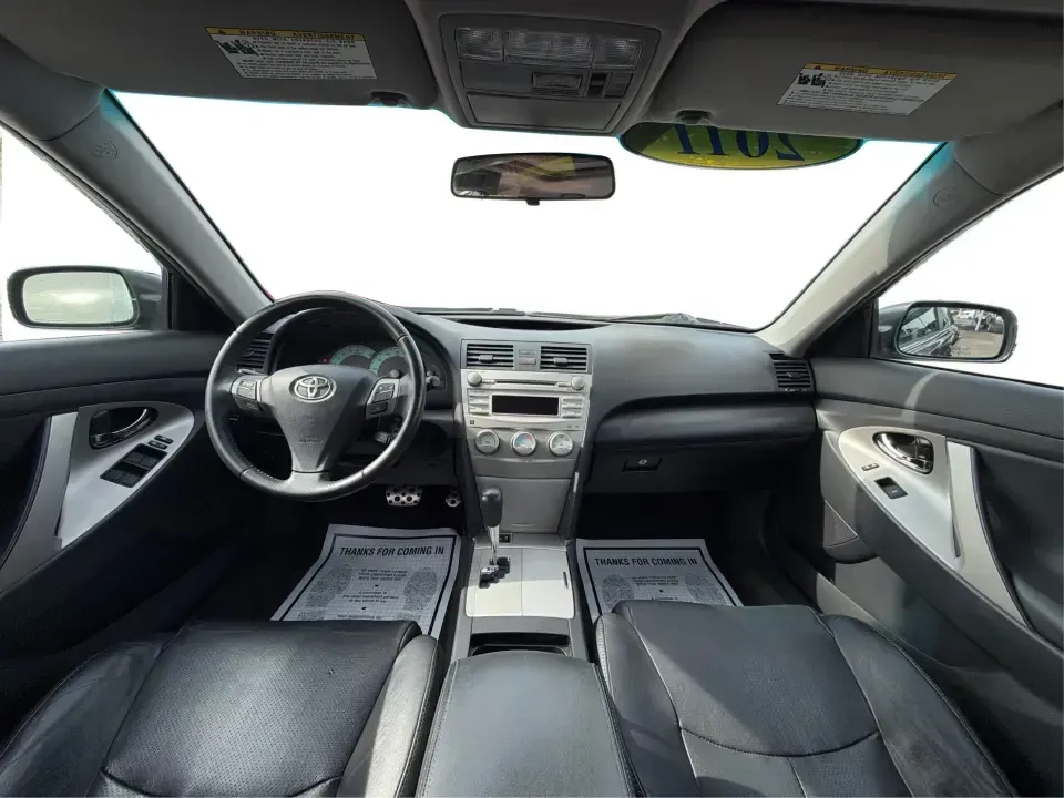 2011 Toyota Camry SE V6 (4T1BK3EK9BU) with an 3.5L V-6 DOHC engine, 6-Speed Automatic transmission, located at 4508 South Dixie Dr, Moraine, OH, 45439, (937) 908-9800, 39.689976, -84.218452 - Need a commuter that can eat up I75 miles all week, then still feel sporty for a Saturday drive past the Great Miami River or out toward the Miami Valley? This 2011 Toyota Camry SE V6 is the kind of practical-yet-fun sedan that fits real life in Piqua-reliable for work runs, comfortable for family e - Photo#21