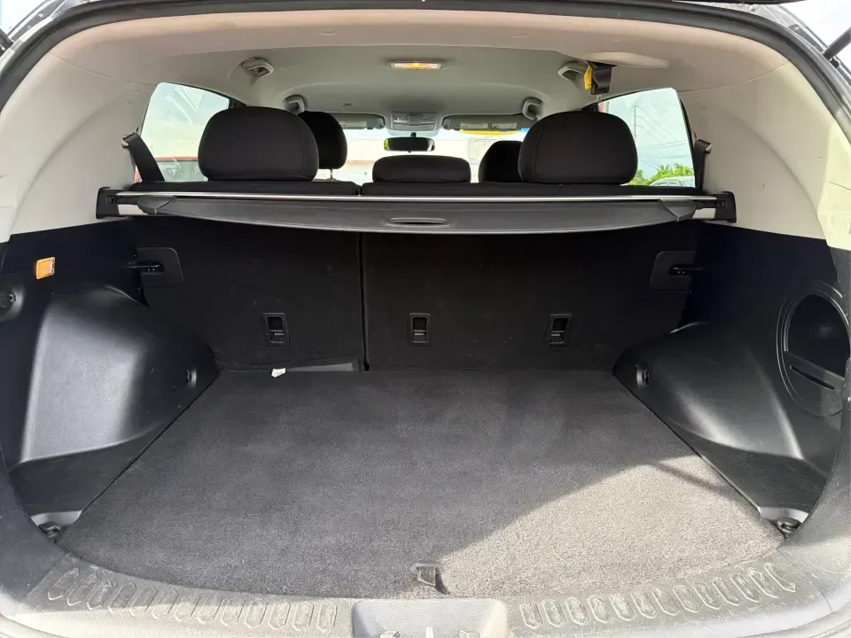 2011 Kia Sportage LX (KNDPB3A25B7) with an 2.4L I-4 DOHC engine, located at 1099 N County Rd 25A , Troy, OH, 45373, (937) 908-9800, 40.057079, -84.212883 - Weekend plans, school drop-offs, and the daily commute all get easier when you have a compact SUV that's comfortable, versatile, and ready for Ohio weather. This 2011 Kia Sportage LX is the kind of crossover that fits real life in Troy-whether you're loading up groceries after a run through town, me - Photo#12