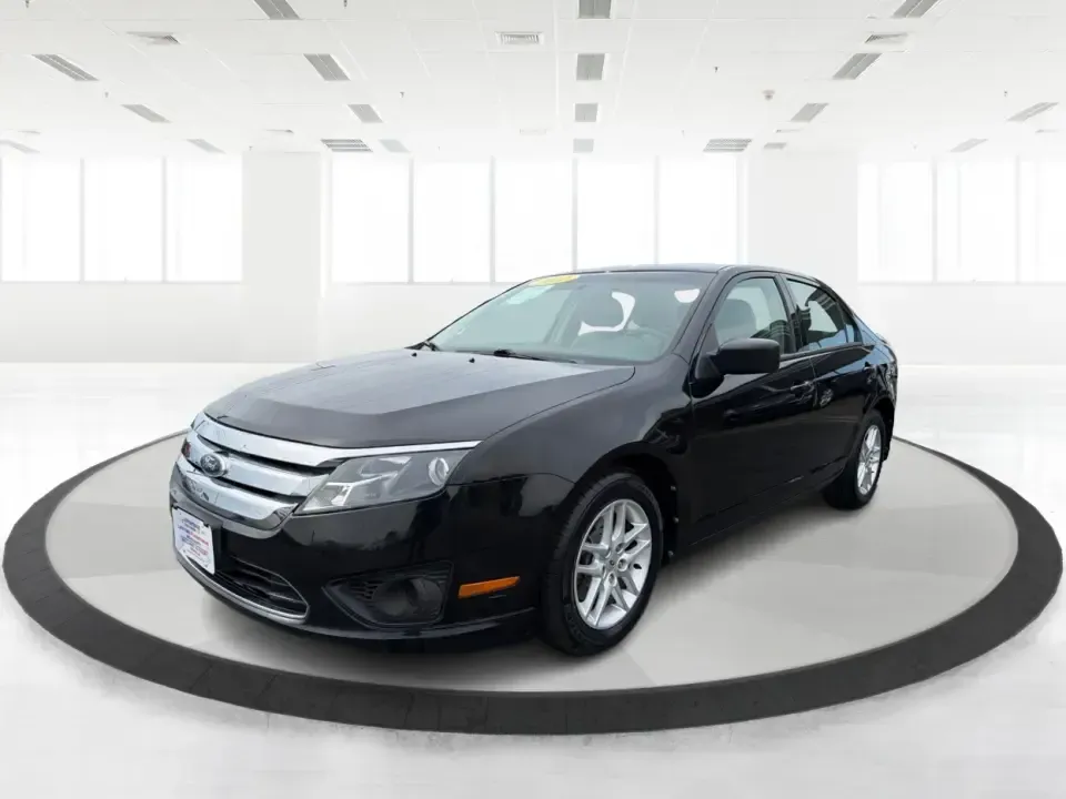 2012 Ford Fusion S (3FAHP0GA3CR) with an 2.5L I-4 DOHC engine, located at 1099 N County Rd 25A , Troy, OH, 45373, (937) 908-9800, 40.057079, -84.212883 - Need a dependable, budget-friendly sedan that can handle the weekday grind and still feel comfortable for weekend errands or a quick road trip to Dayton? This 2012 Ford Fusion S in sleek Tuxedo Black is a smart pick for commuters, first-time buyers, and growing families who want practical transporta - Photo#8